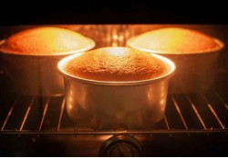 Cách Làm Bánh Bông Lan Bằng Lò Nướng Sanaky Siêu Ngon Tại Nhà